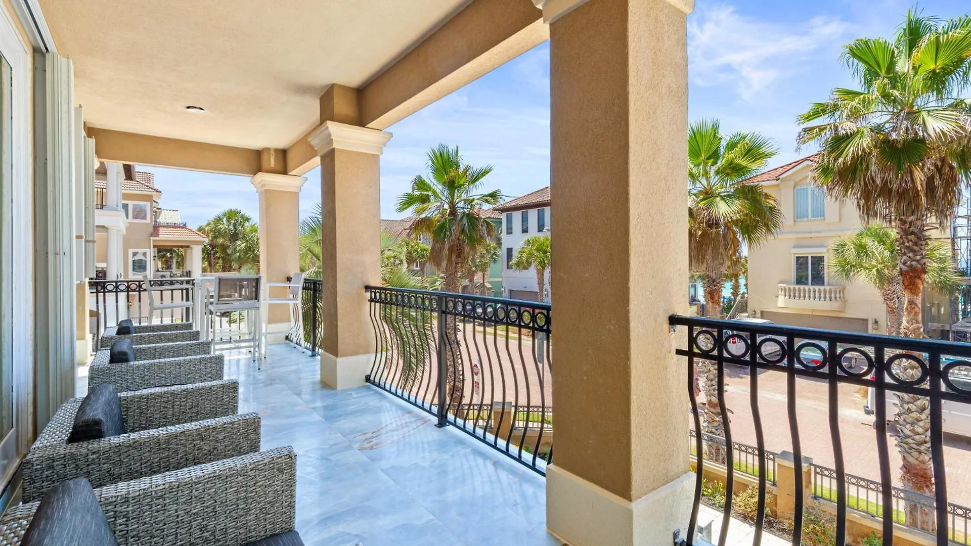 Ferienhaus Villa Gulf Views - Private Pool Hot Tub - Elevator Destin
