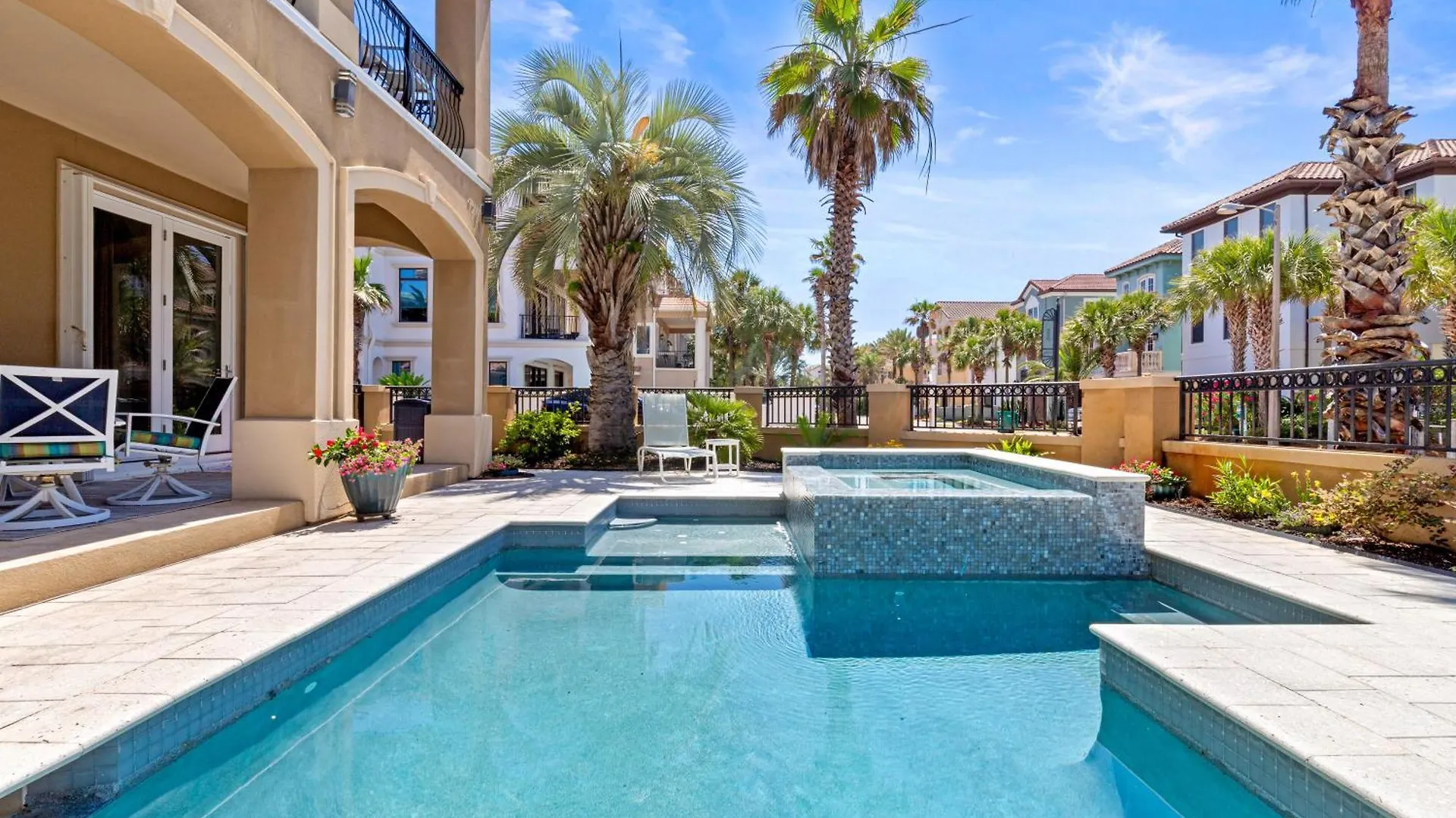Villa Gulf Views - Private Pool Hot Tub - Elevator Destin Ferienhaus